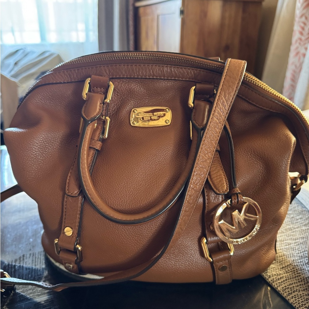 Michael Kors, satchel brown